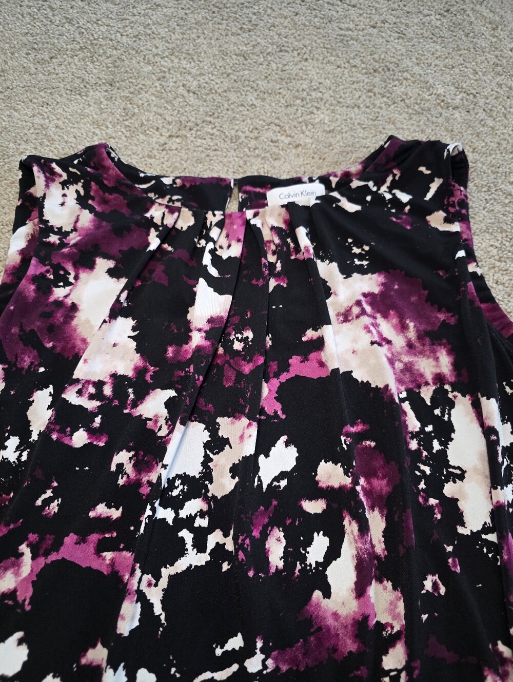 Calvin Klein Abstract Print Cami – Size 1X - Picture 8 of 9